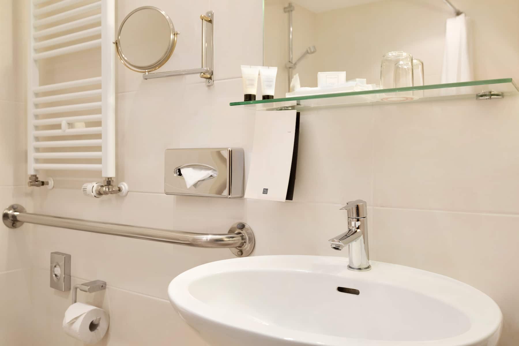 Guest room bath at the Dolce by Wyndham Bad Nauheim in Bad Nauheim, Other than US/Canada